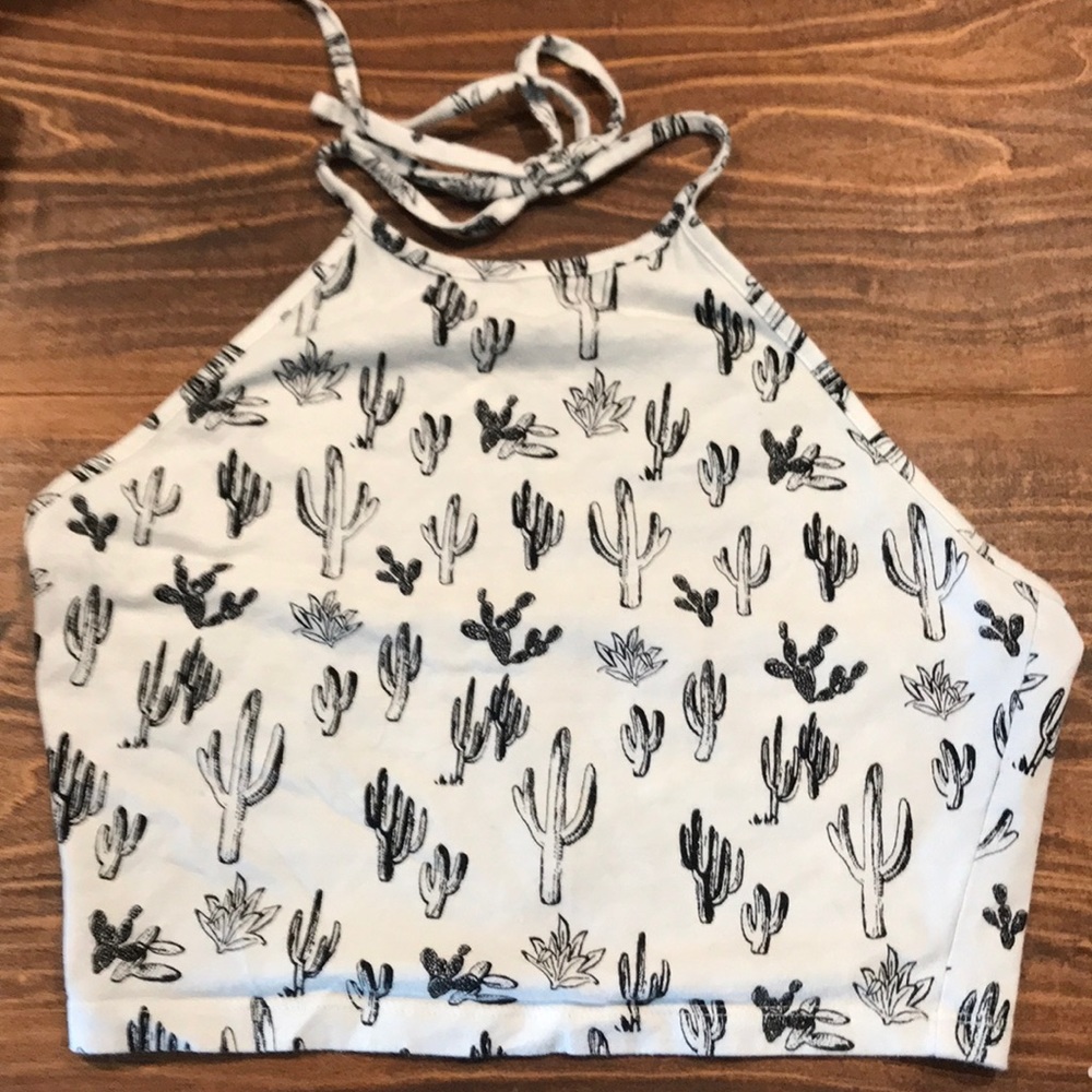 cactus, off white cropped top